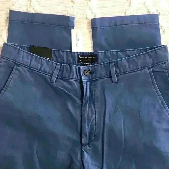 Banana Republic Lived-In Chino Pant - Picture 8 of 11